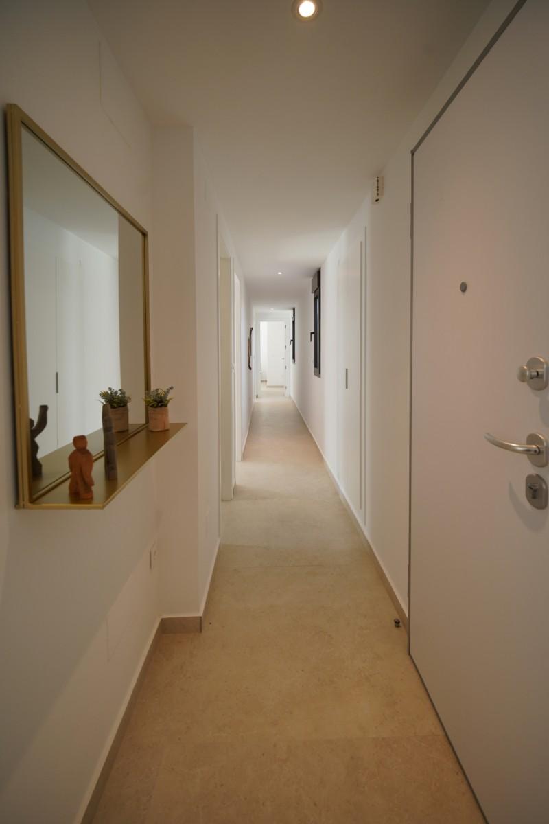 Villa for Sale in Algorfa