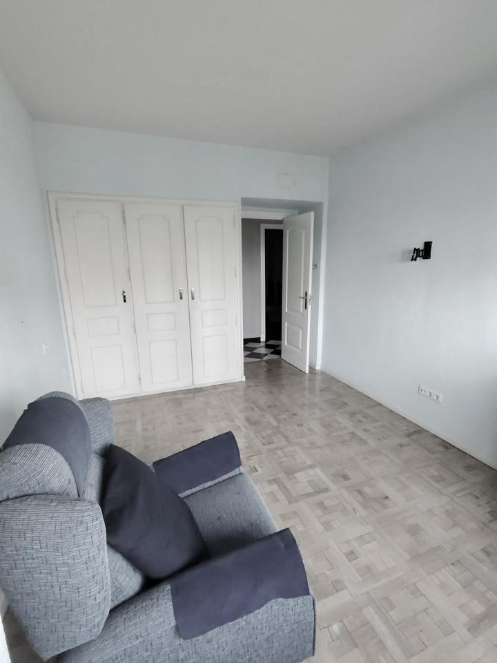 Flat for Sale in Madrid