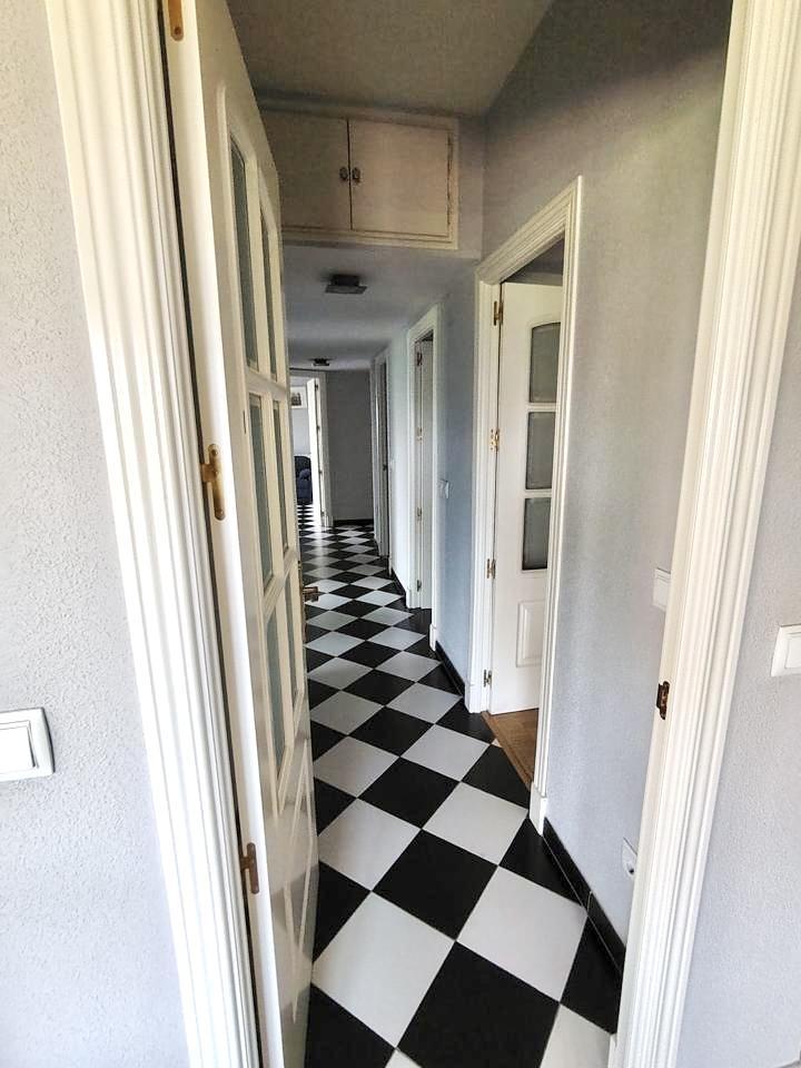 Flat for Sale in Madrid