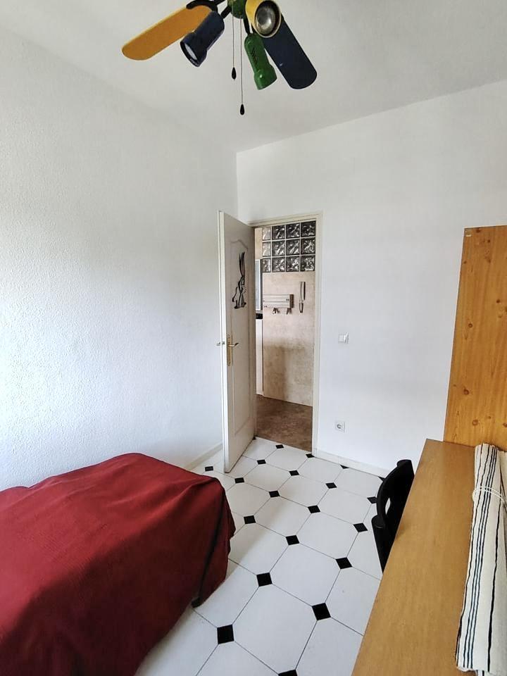 Flat for Sale in Madrid