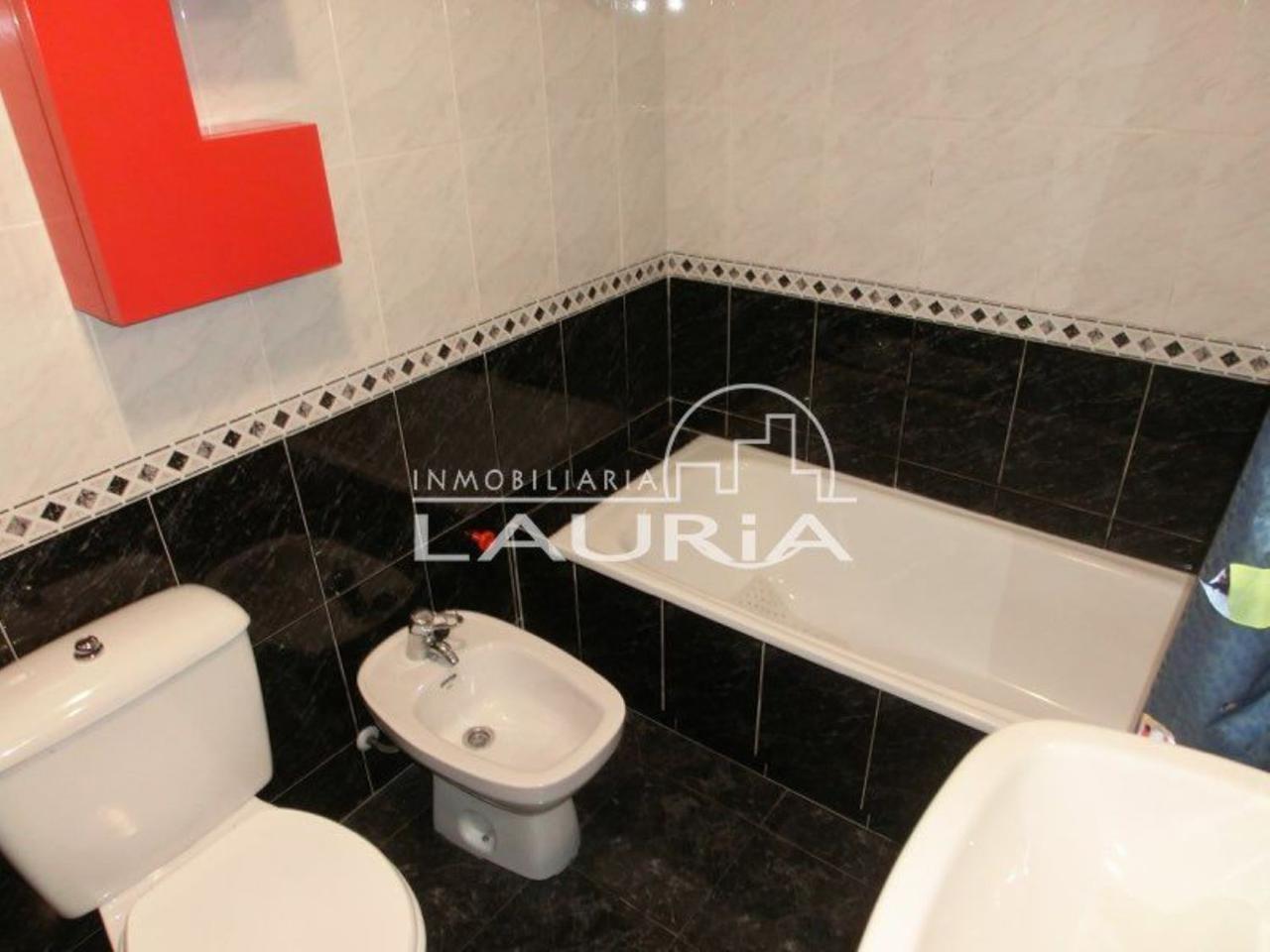 Flat for Rent in Valencia
