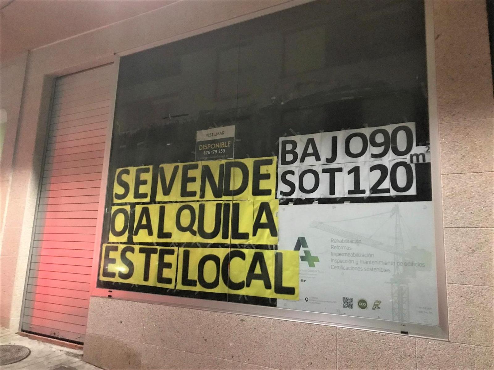 Local en Venta en Ribeira