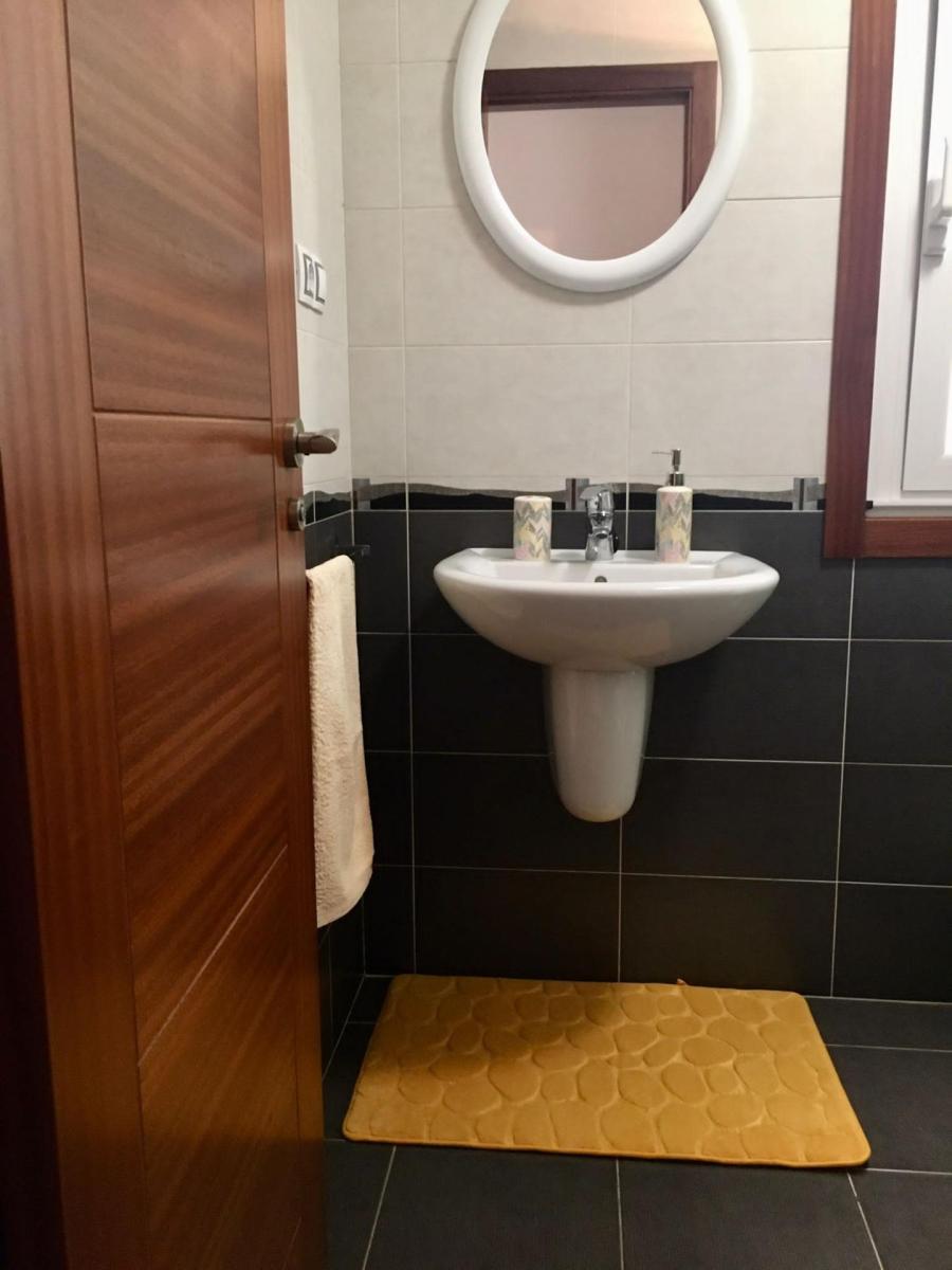 Flat for Sale in Ribeira