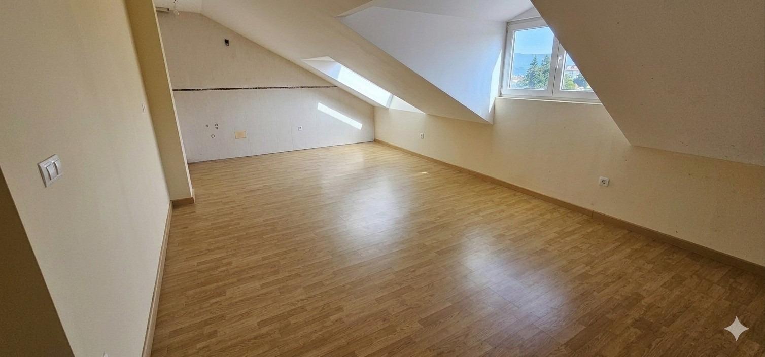 Penthouse for Sale in Carnota