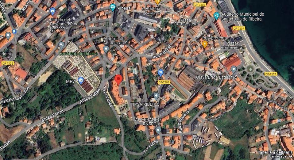 Garage for Sale in Ribeira