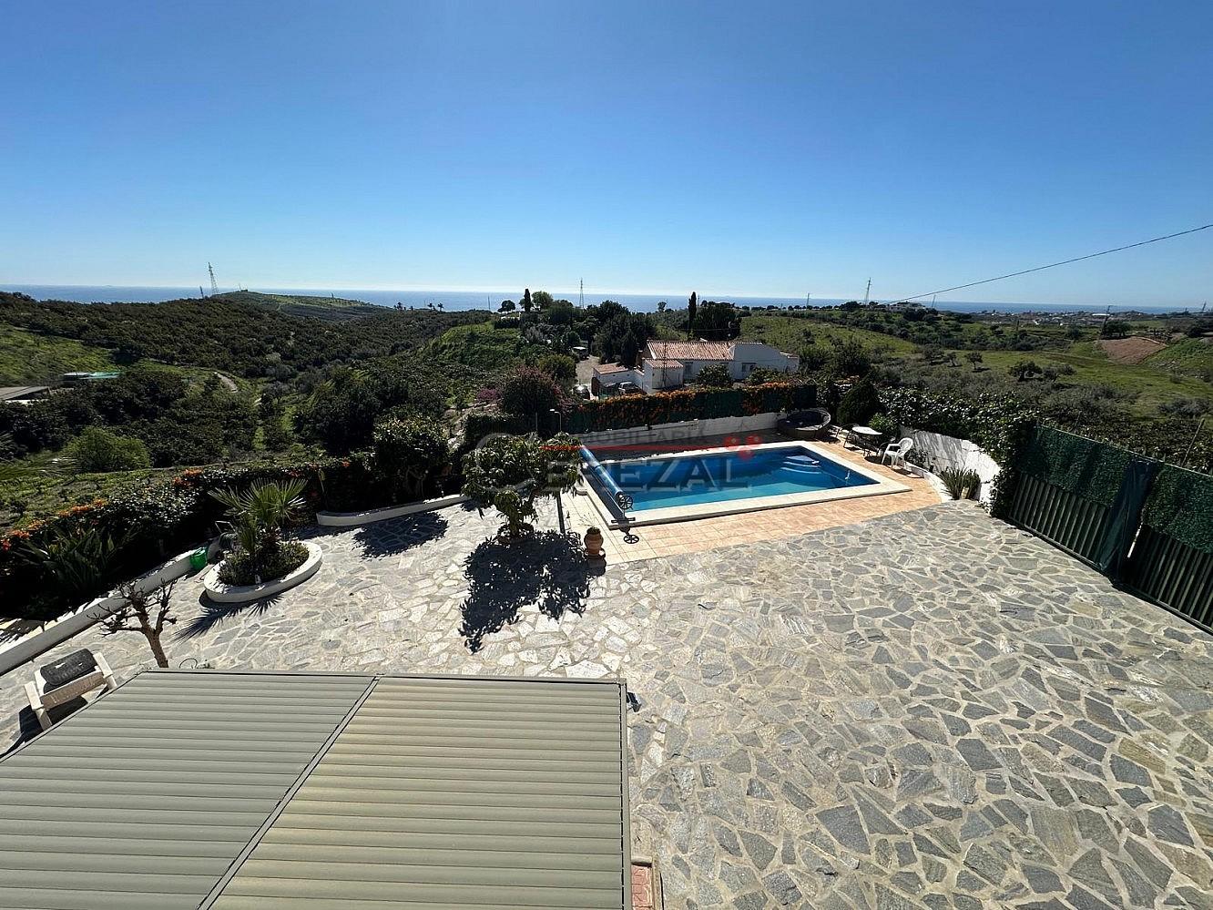 Chalet for Sale in Almayate