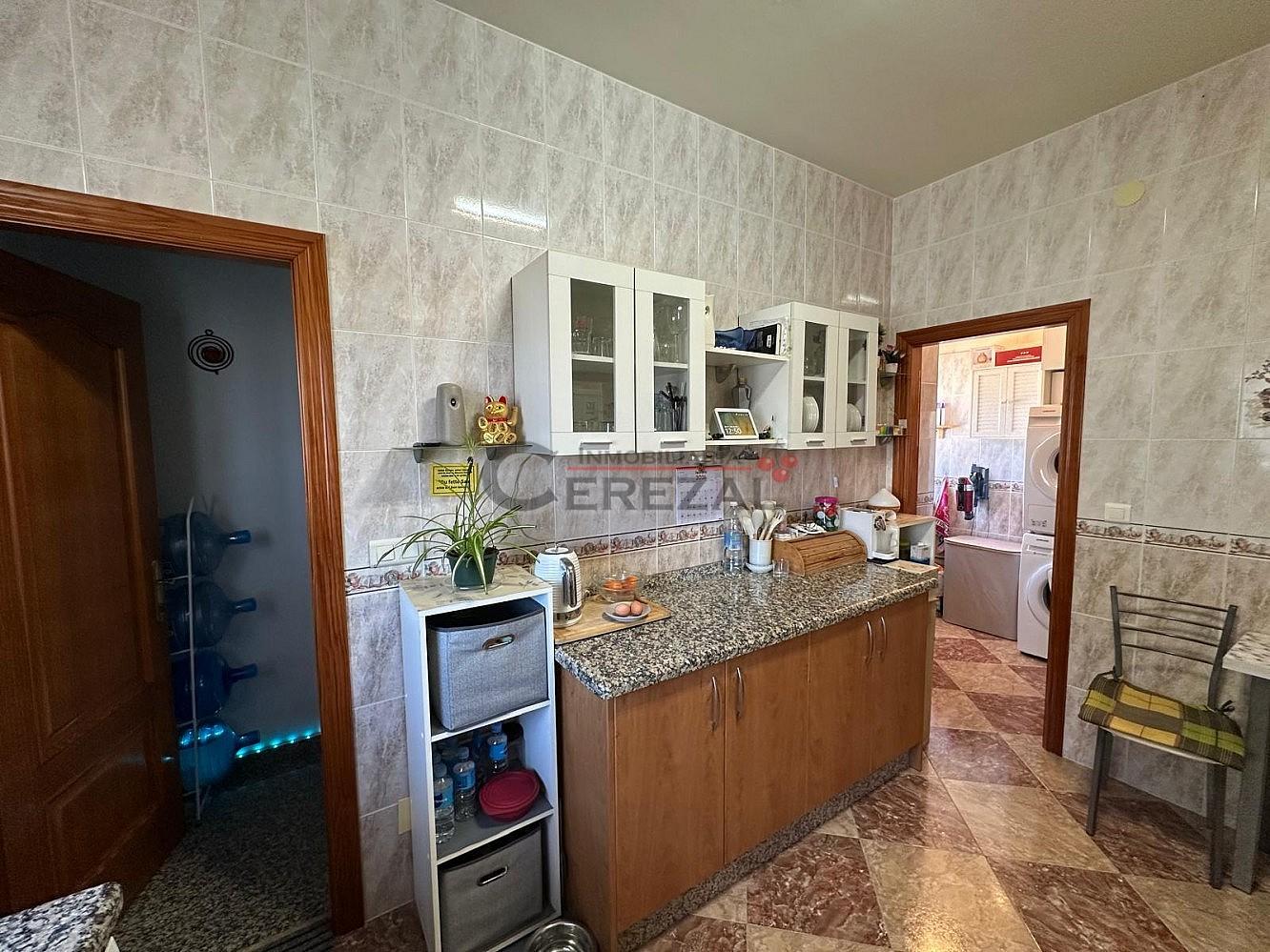 Chalet for Sale in Almayate