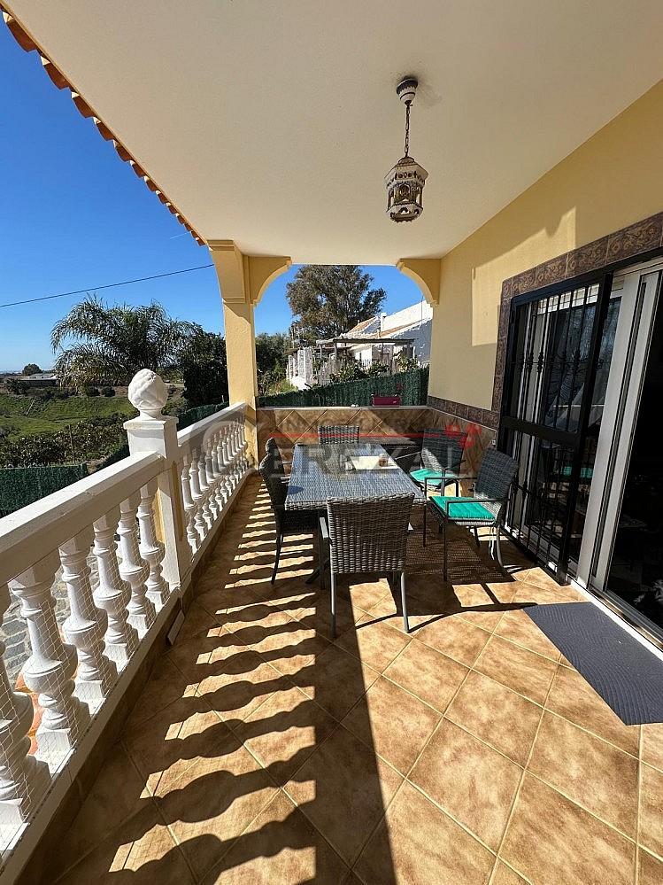 Chalet for Sale in Almayate
