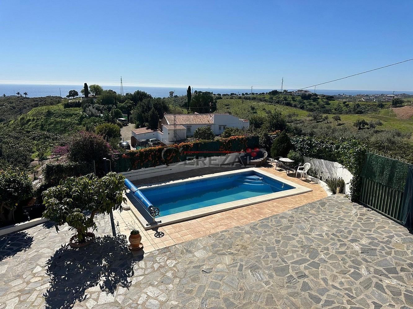 Chalet for Sale in Almayate