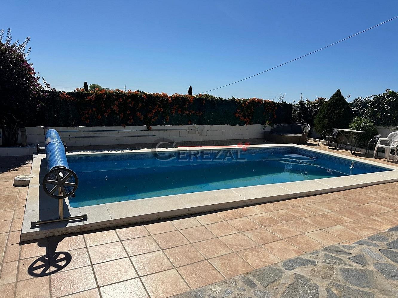 Chalet for Sale in Almayate