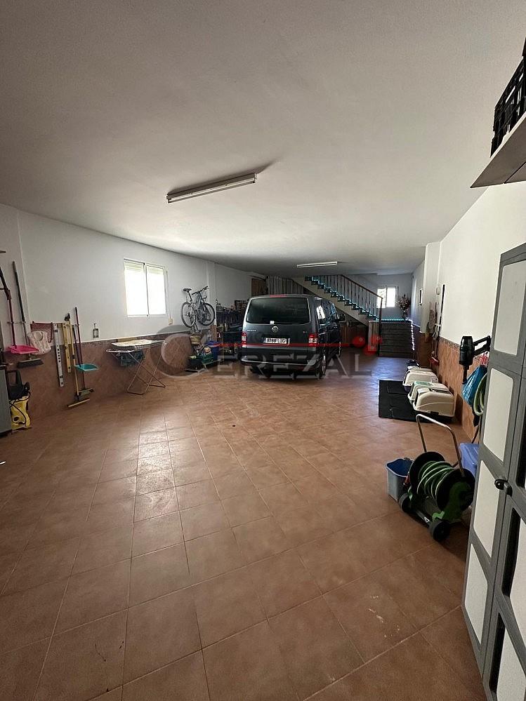 Chalet for Sale in Almayate