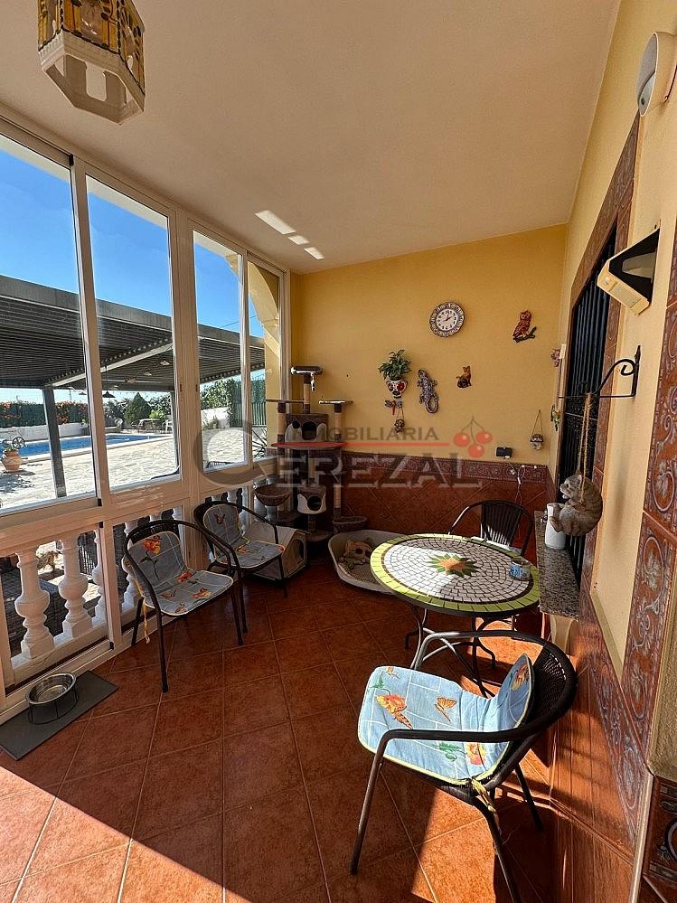 Chalet for Sale in Almayate
