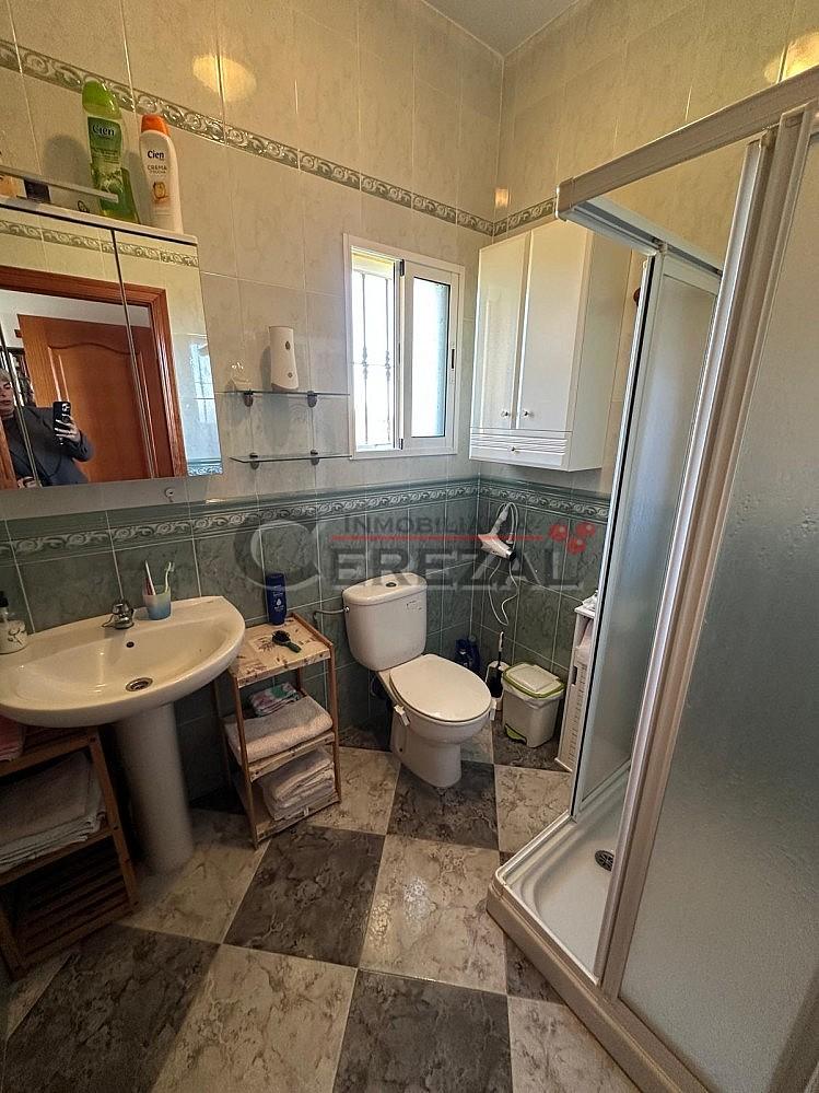 Chalet for Sale in Almayate