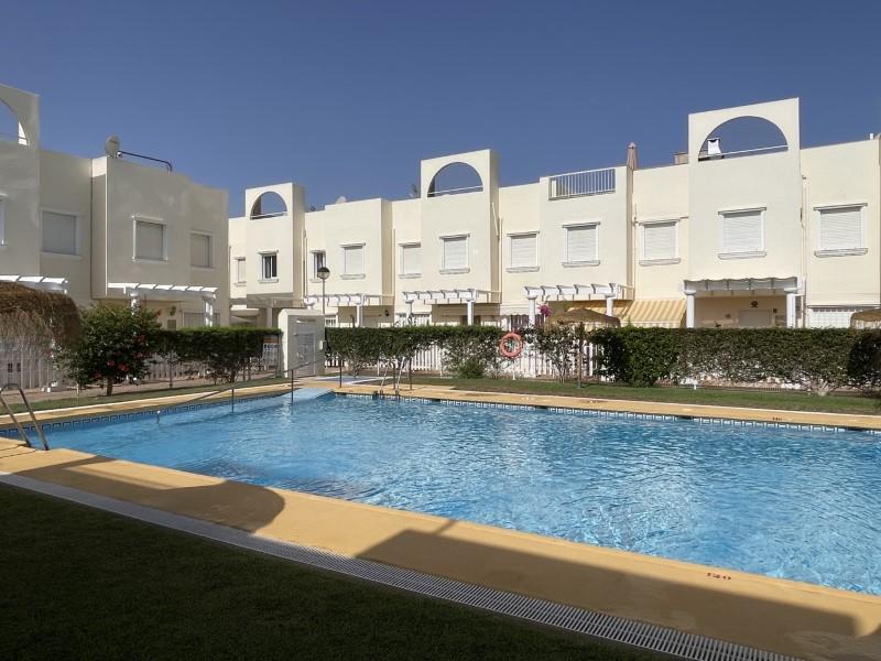 Duplex for Sale in Vera