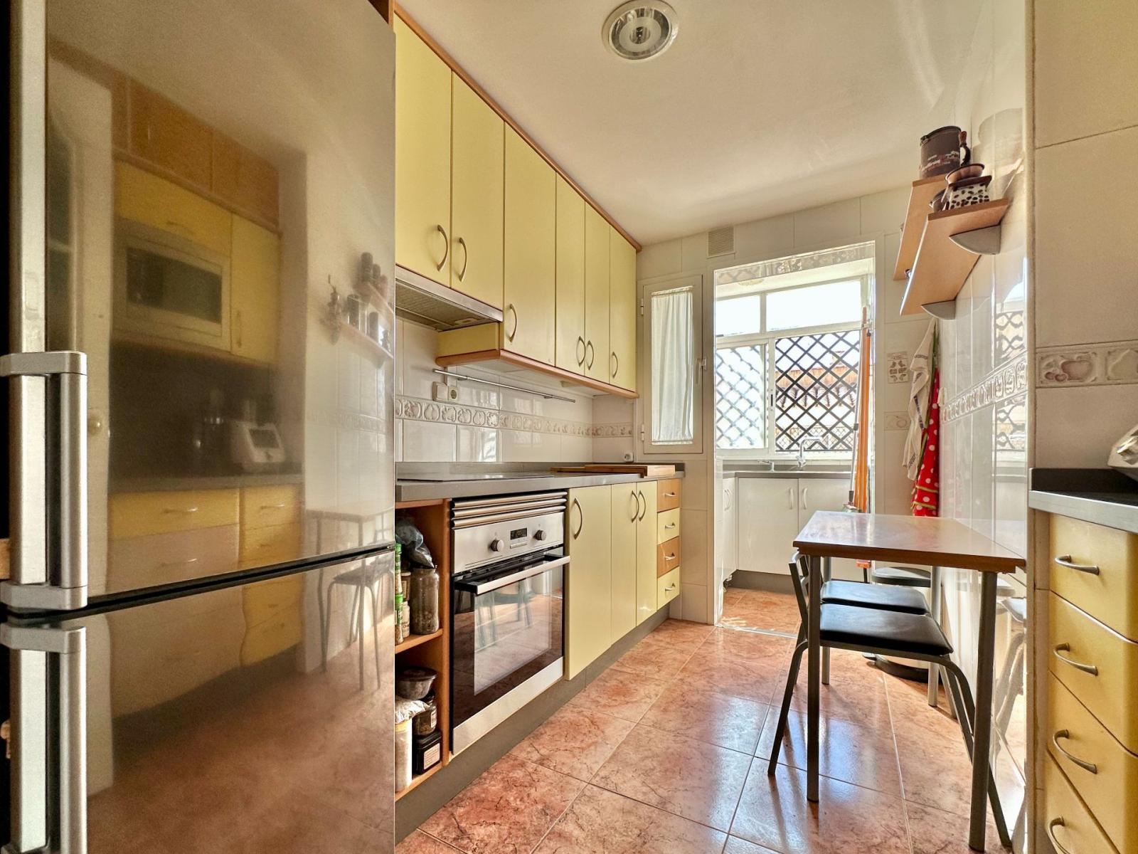 Apartment for Sale in Almuñécar