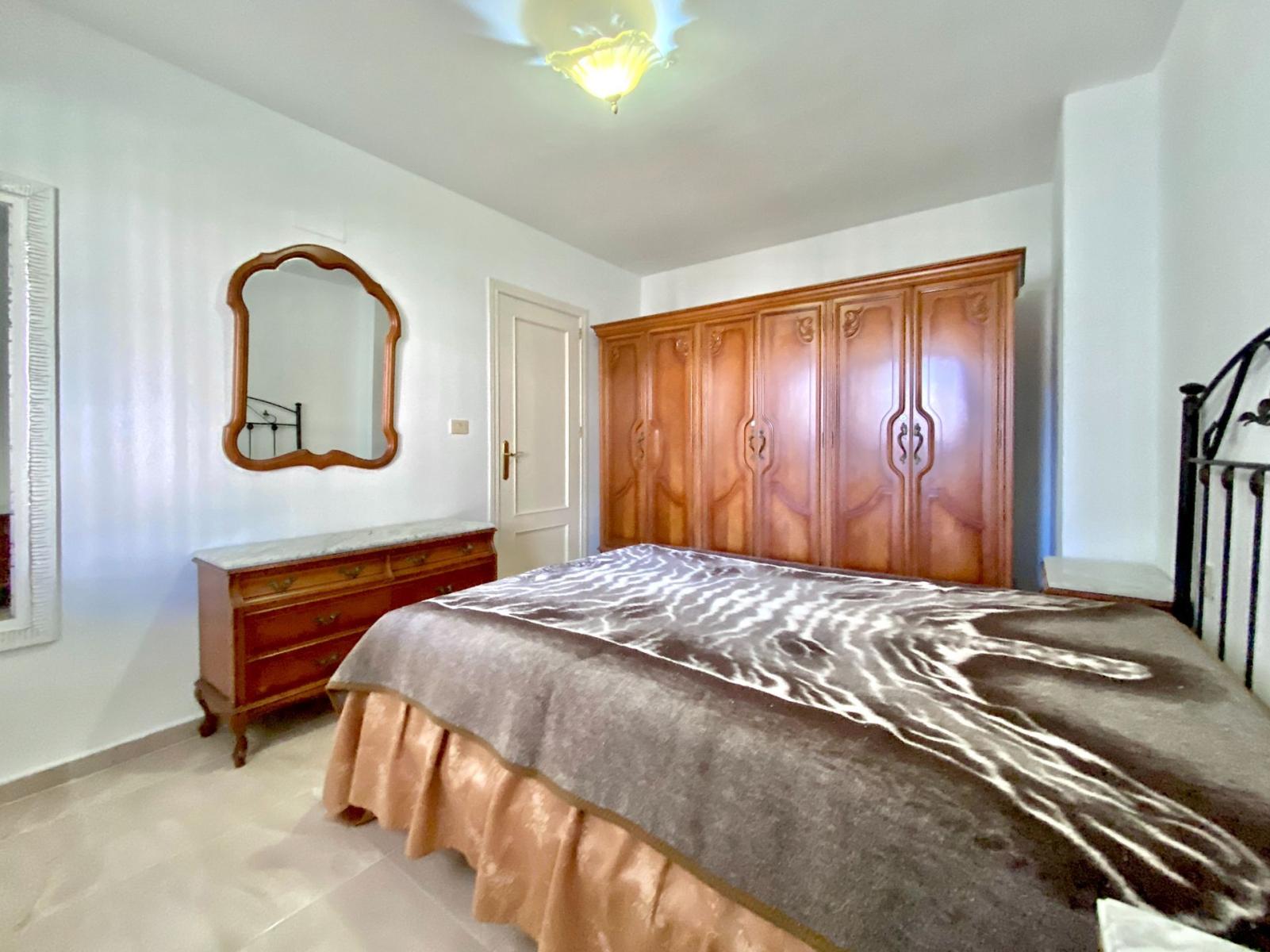 Apartment for Sale in Almuñécar