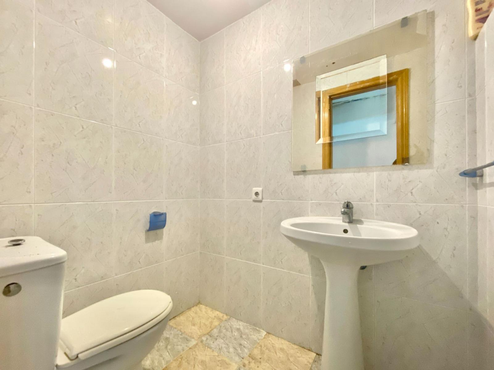 Apartment for Sale in Almuñécar