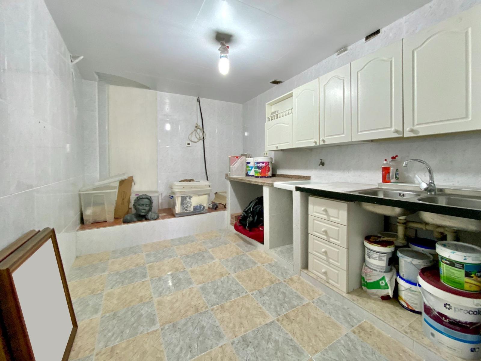 Apartment for Sale in Almuñécar