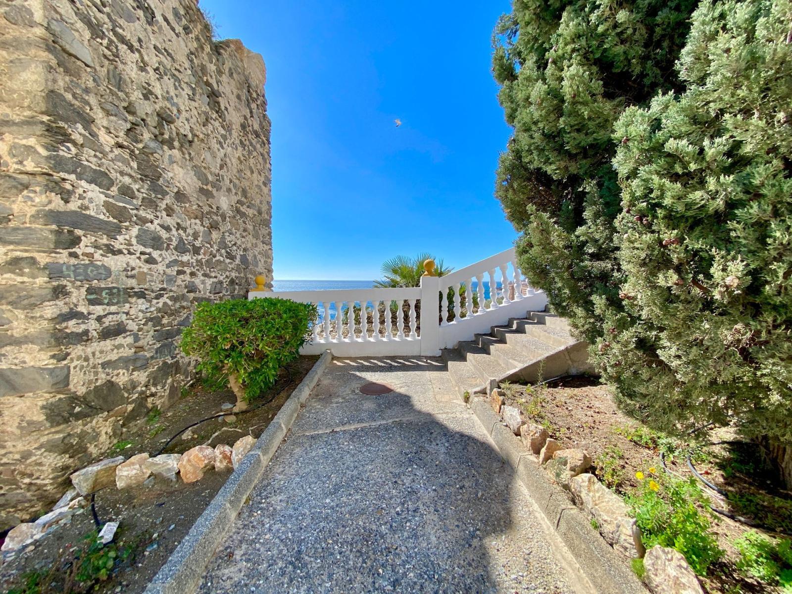 Apartment for Sale in Almuñécar