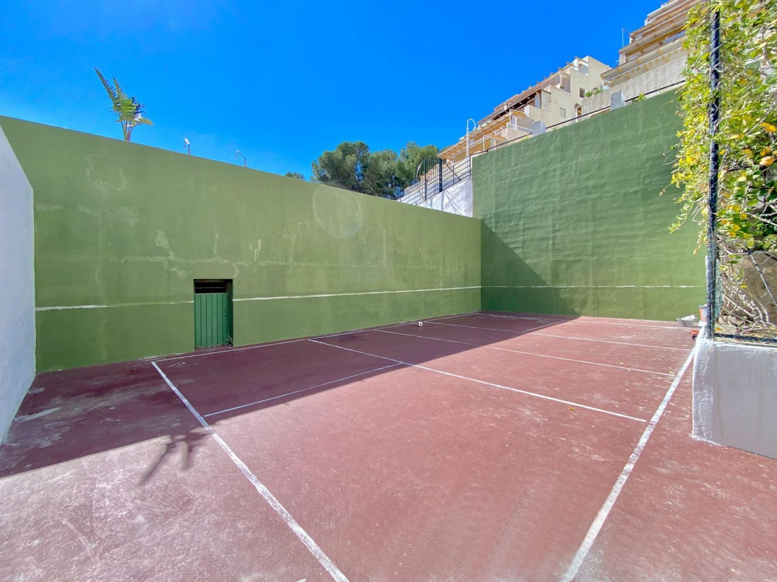 Apartment for Sale in Almuñécar
