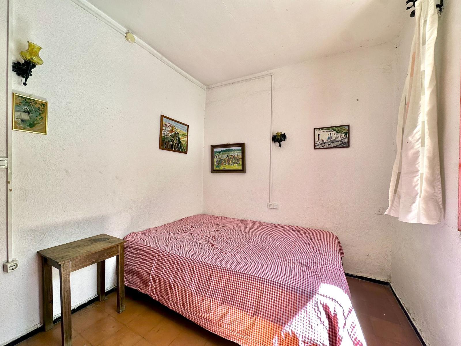 Chalet for Sale in Almuñécar