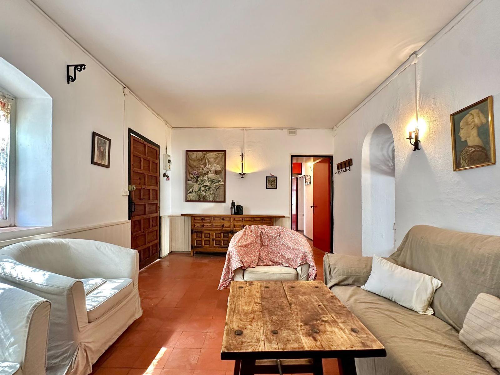Chalet for Sale in Almuñécar