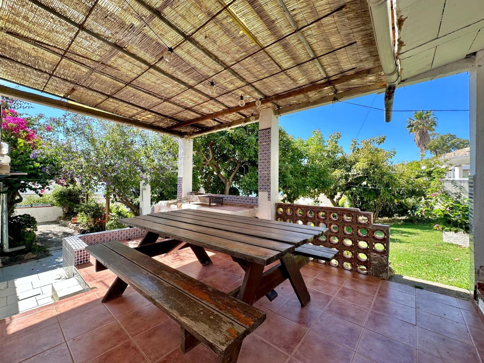 Chalet for Sale in Almuñécar