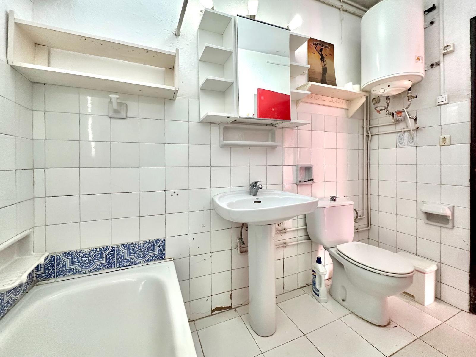 Chalet for Sale in Almuñécar