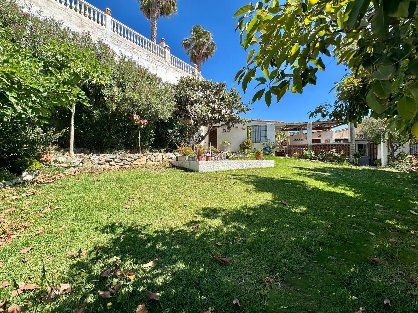 Chalet for Sale in Almuñécar