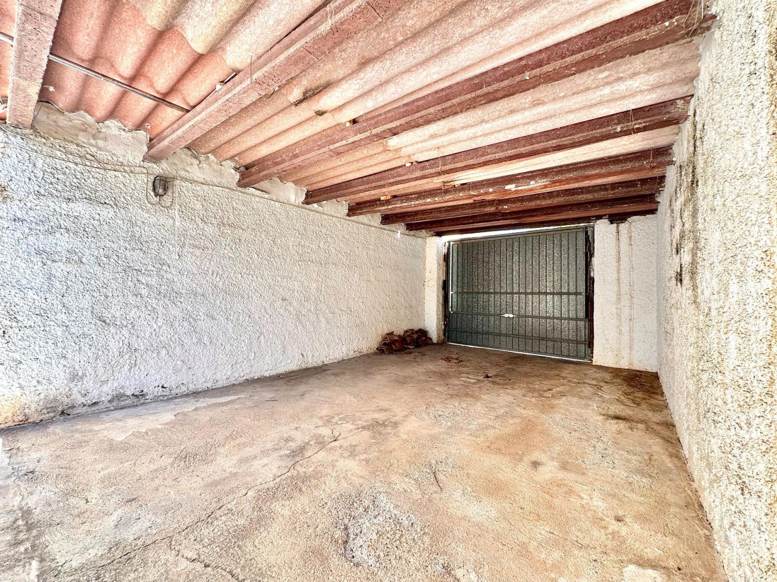 Chalet for Sale in Almuñécar