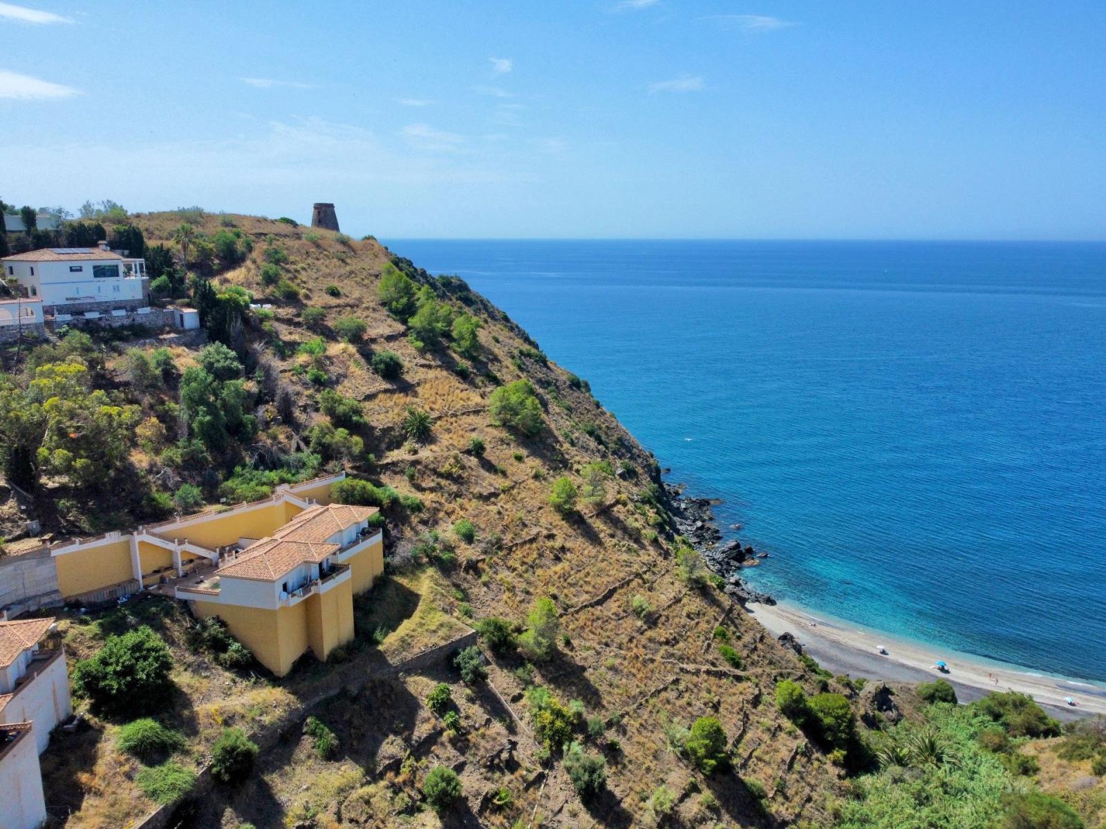 Chalet for Sale in Almuñécar