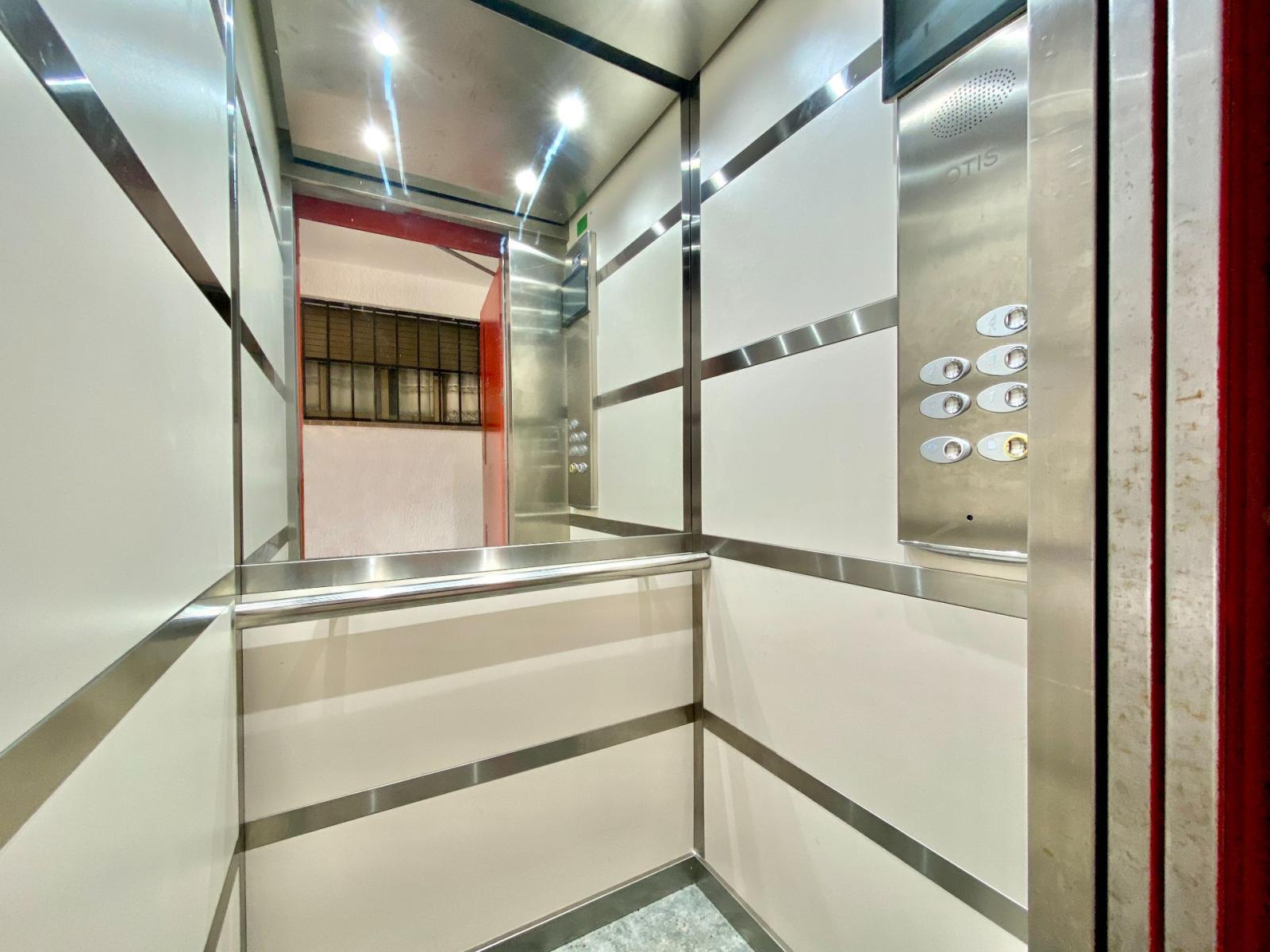 Apartment for Sale in Almuñécar