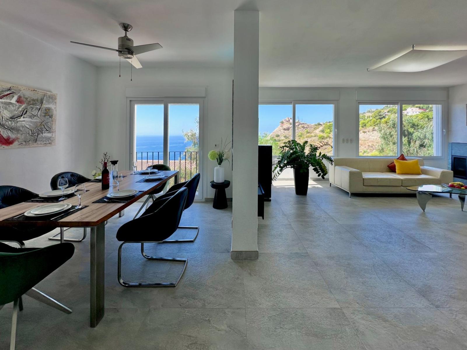 Villa for Sale in Salobreña