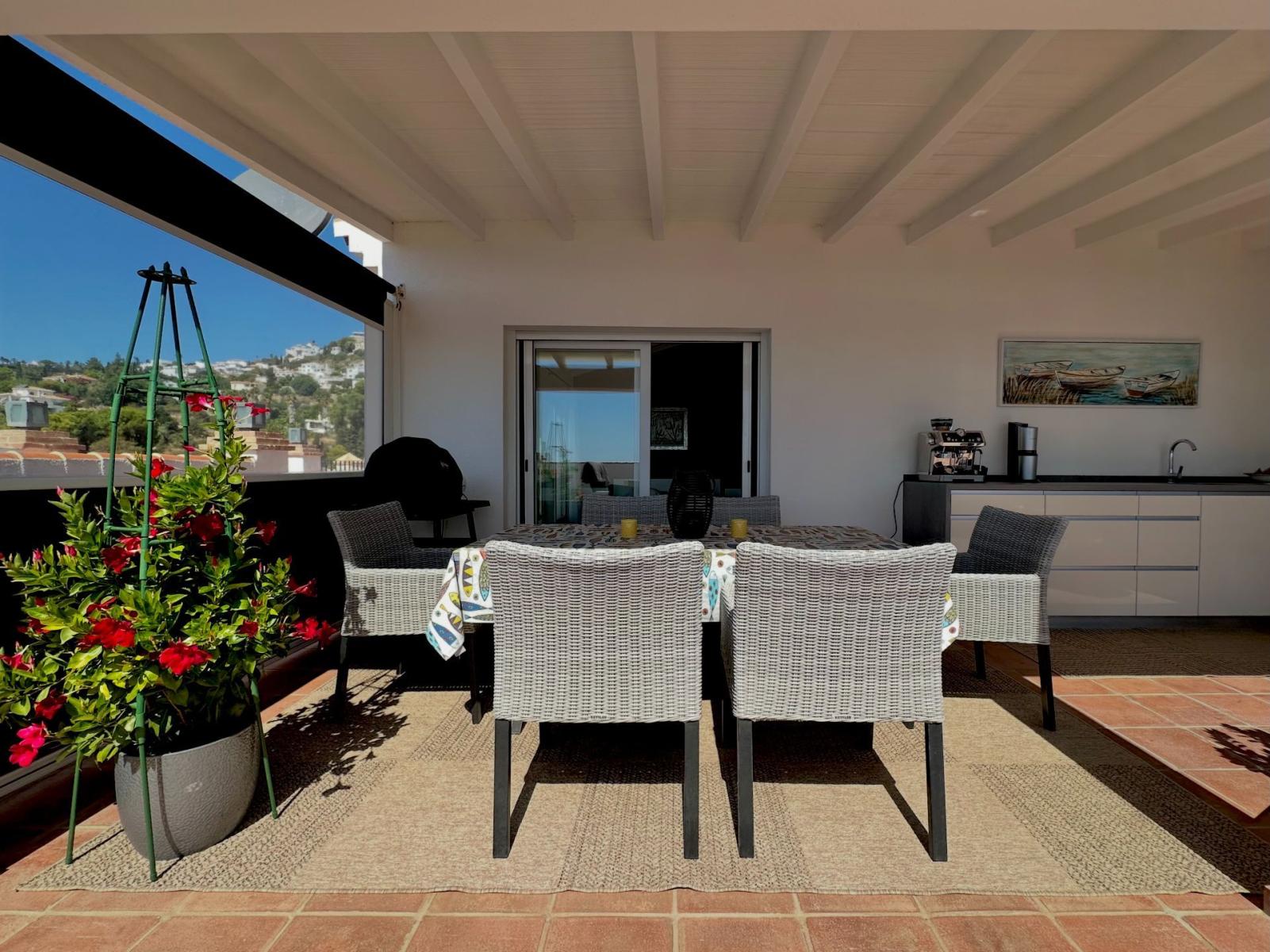Villa for Sale in Salobreña