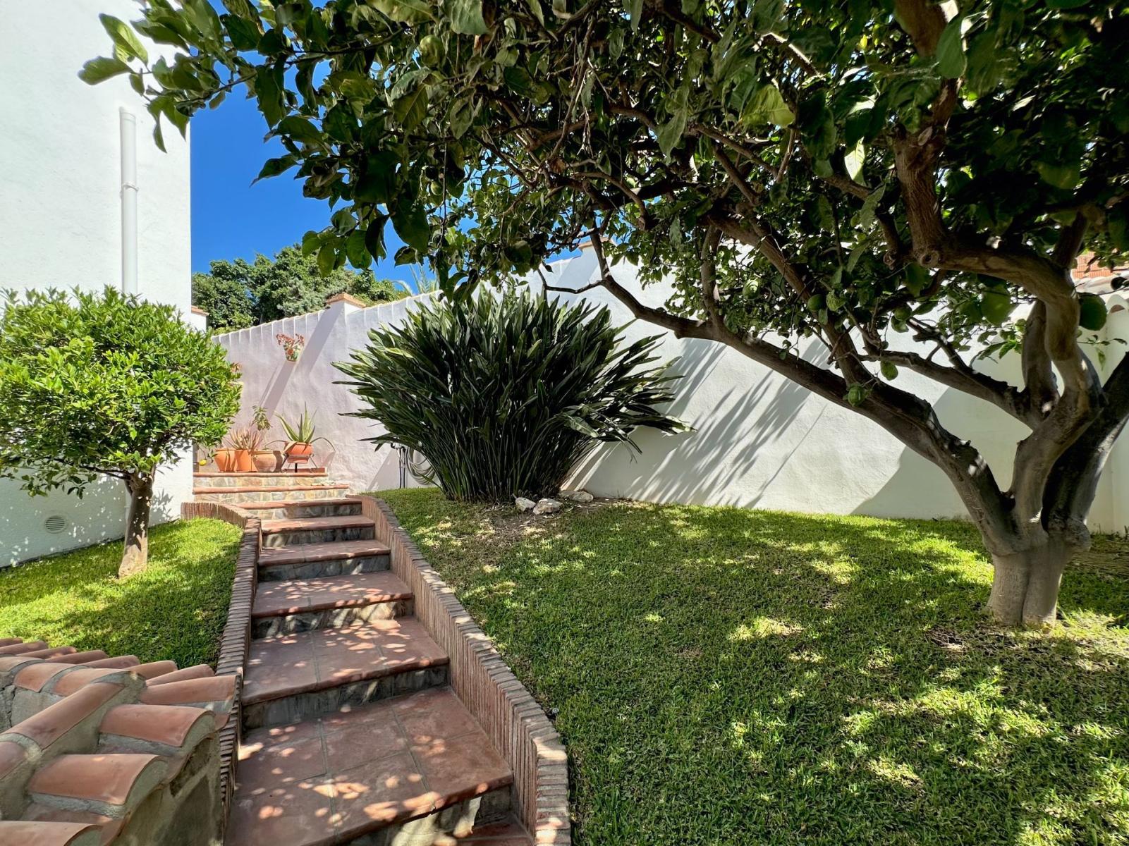 Villa for Sale in Salobreña