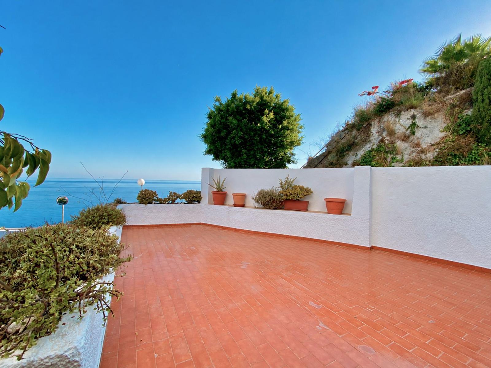 Apartment for Sale in Almuñécar