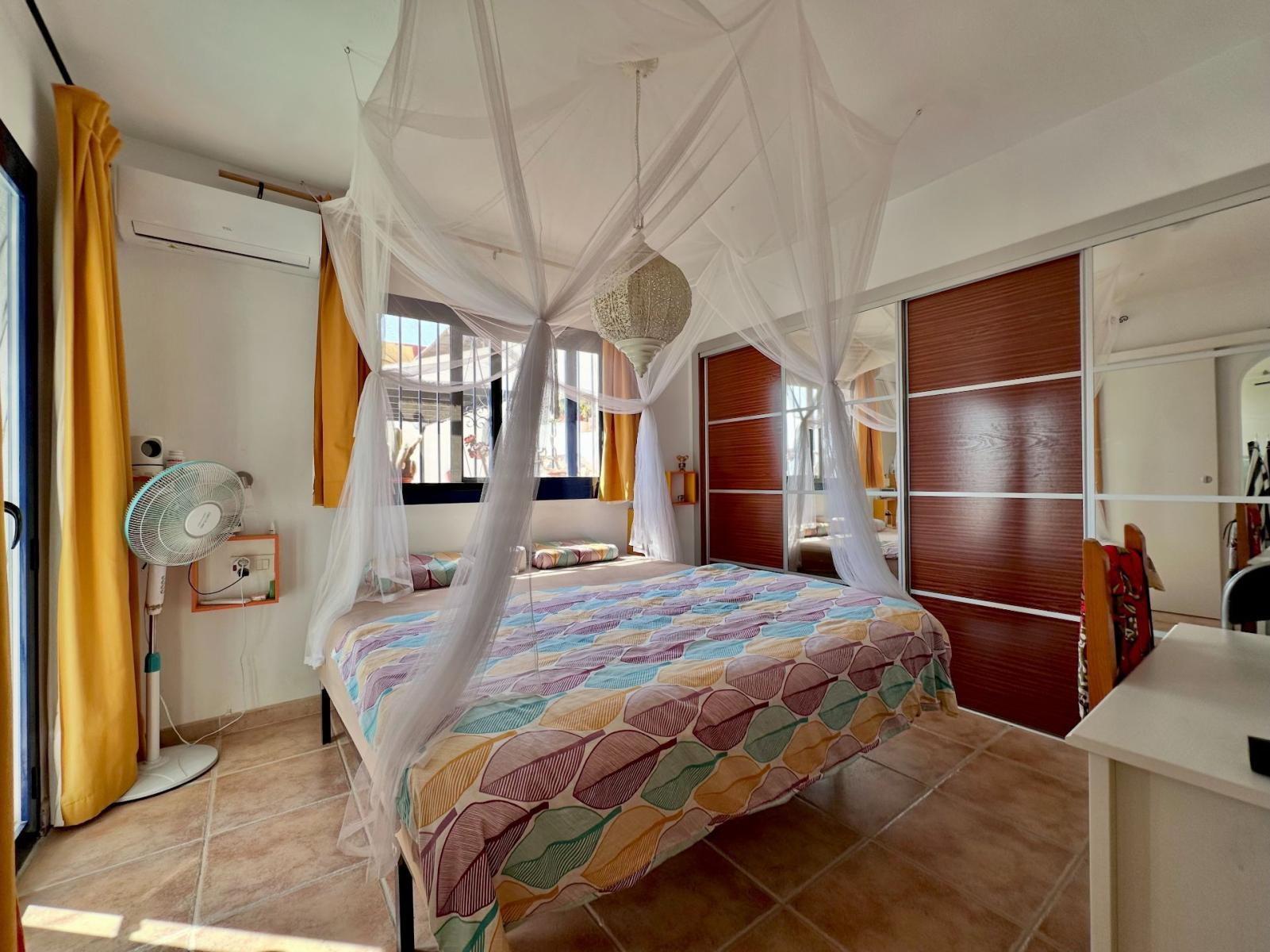 Chalet for Sale in Almuñécar