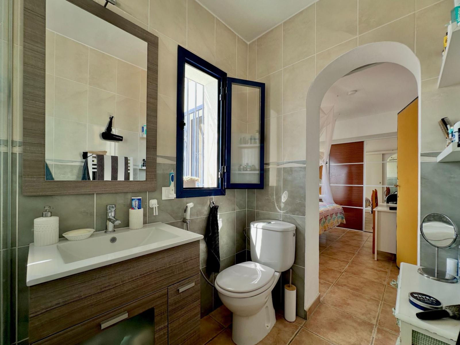 Chalet for Sale in Almuñécar
