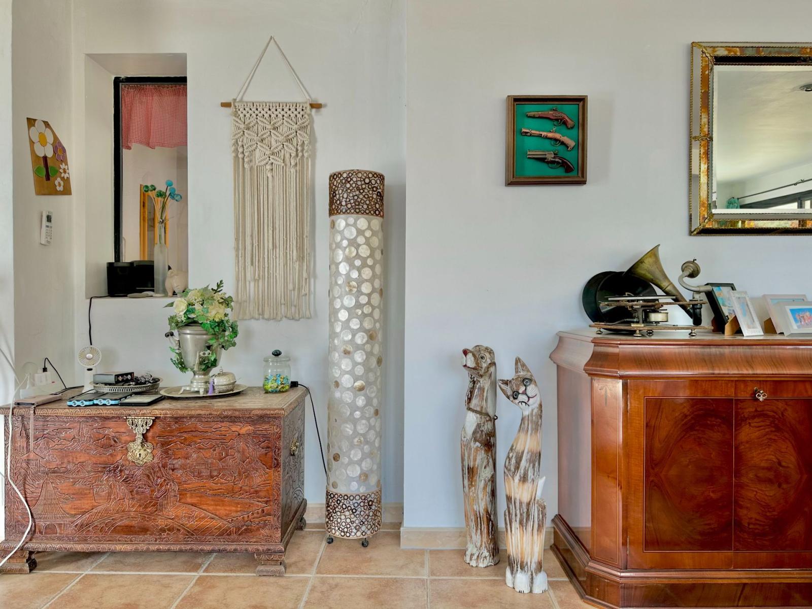 Chalet for Sale in Almuñécar