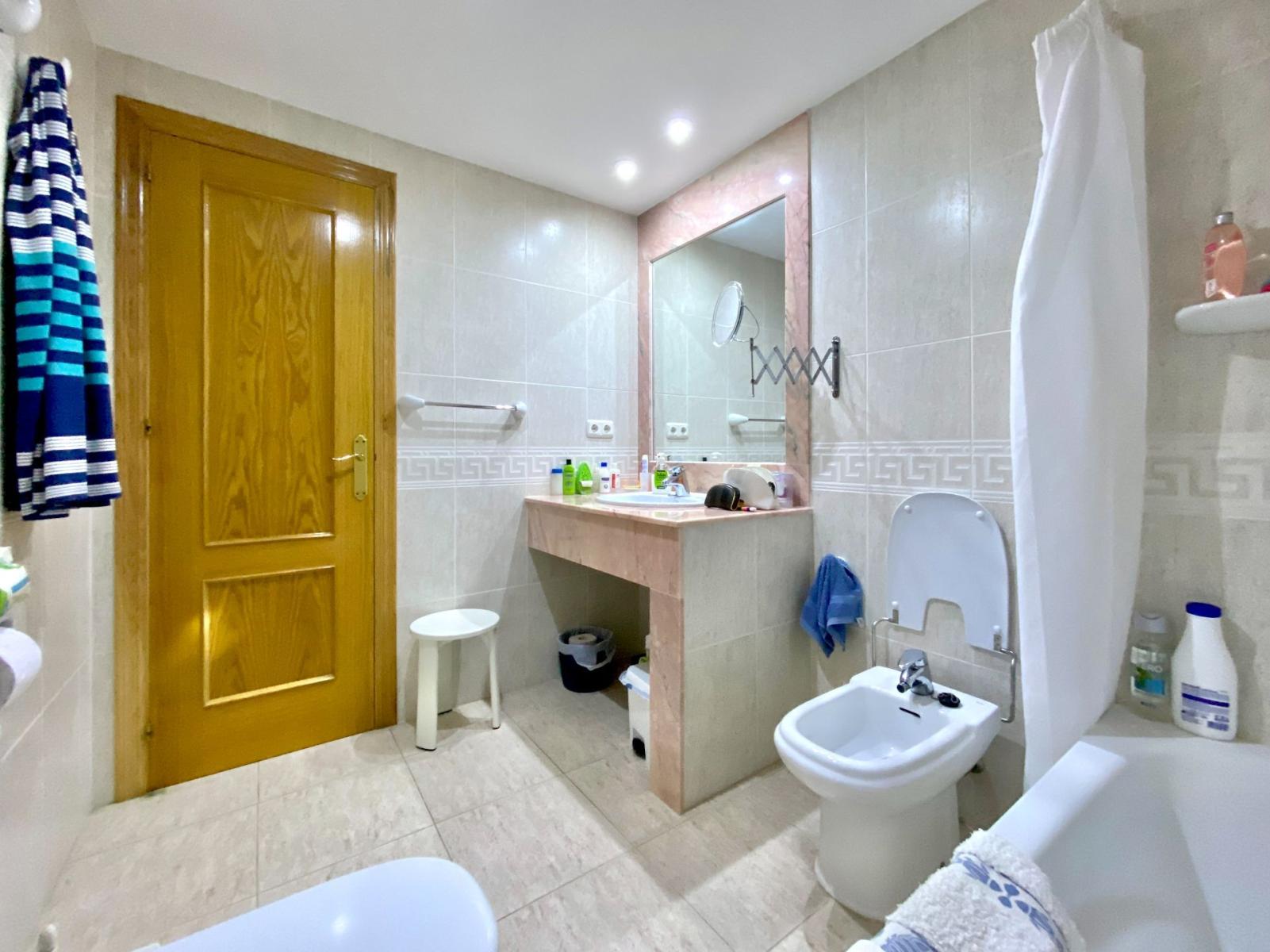 Apartment for Rent in Almuñécar