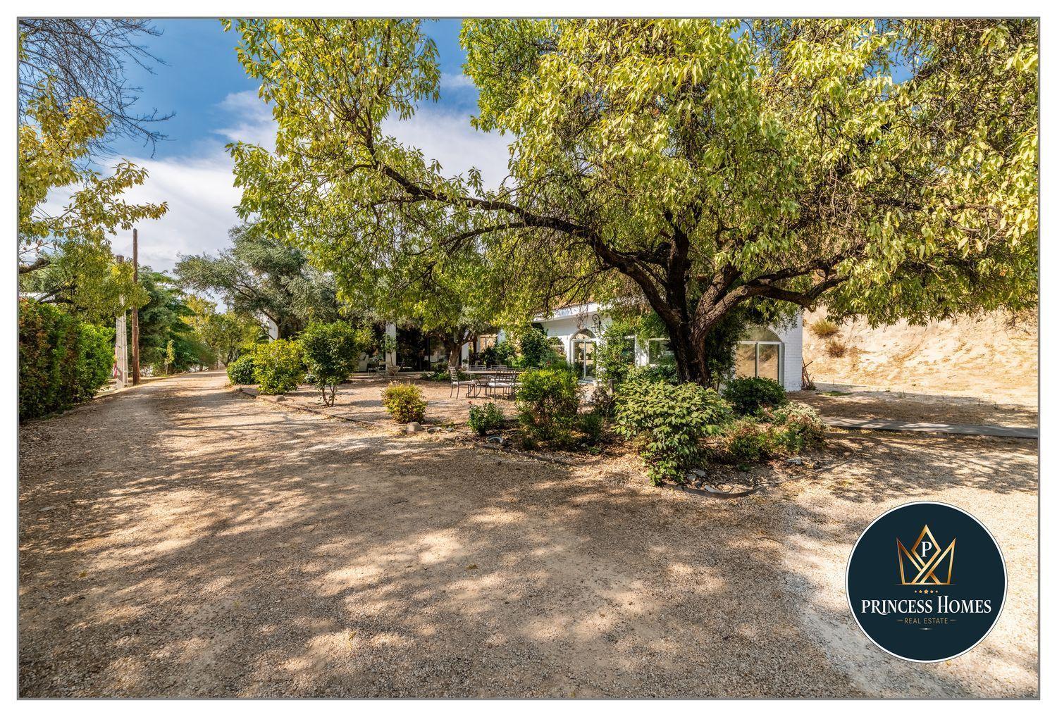 Finca en Venta en Paracuellos de Jarama