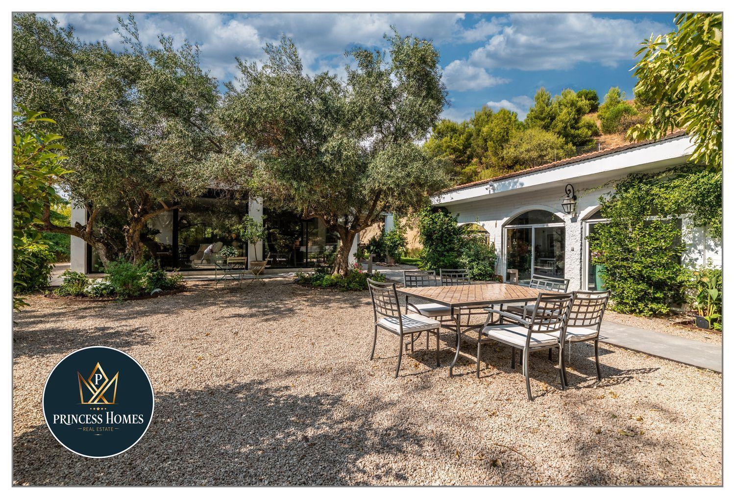 Finca en Venta en Paracuellos de Jarama