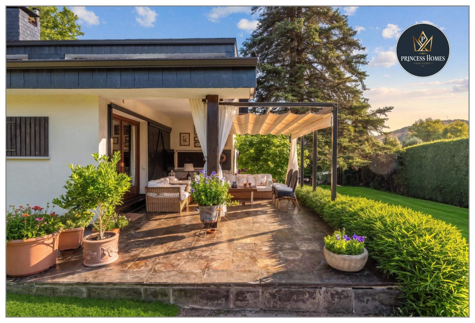 Chalet for Sale in El Espinar