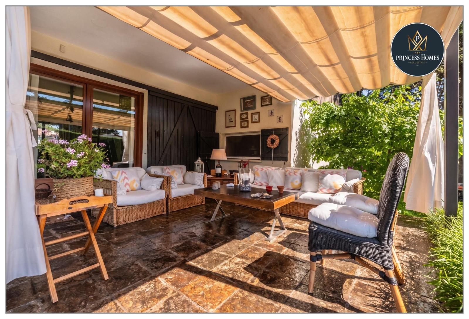 Chalet for Sale in El Espinar
