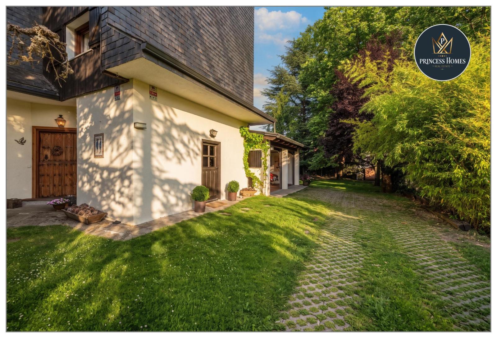 Chalet for Sale in El Espinar