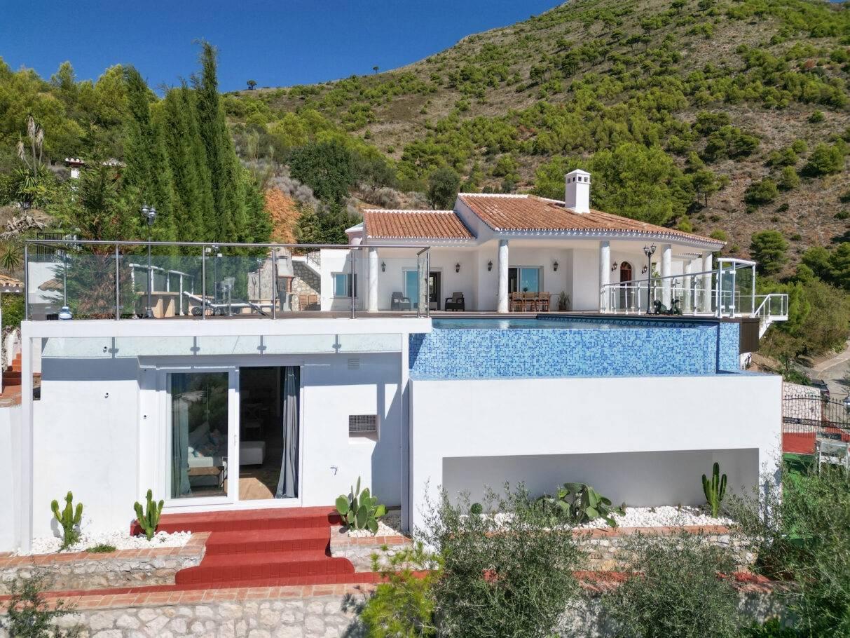 Chalet for Sale in Mijas