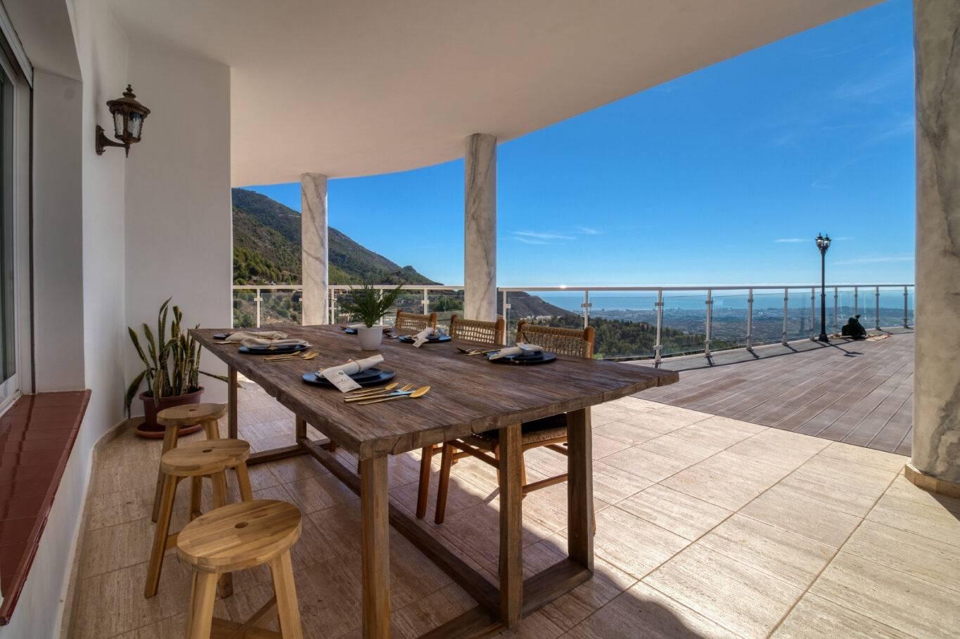 Chalet for Sale in Mijas