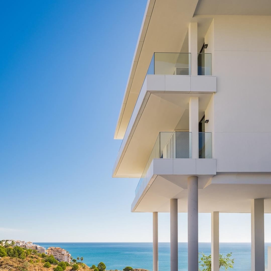 Flat for Sale in Benalmádena