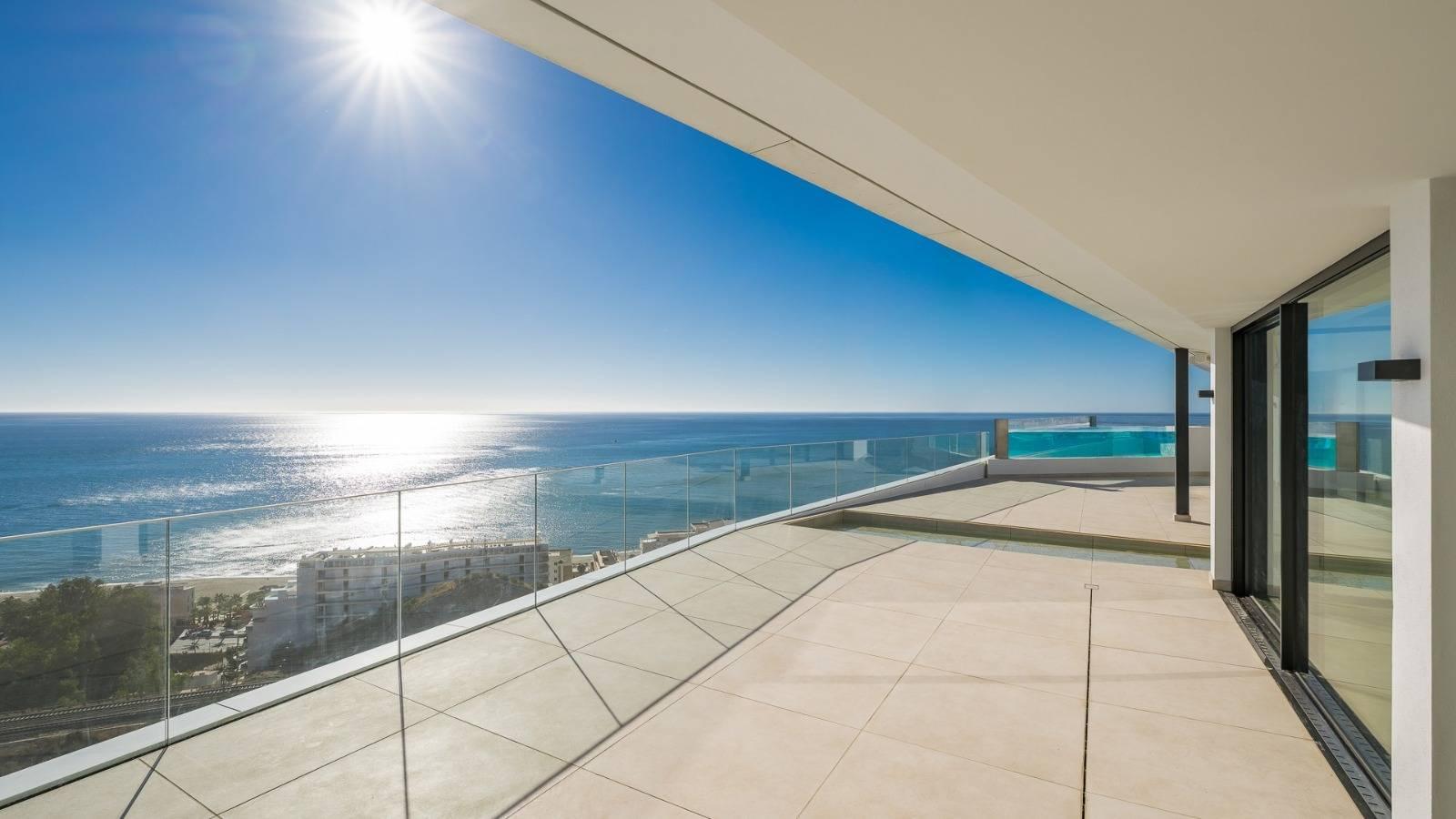Flat for Sale in Benalmádena