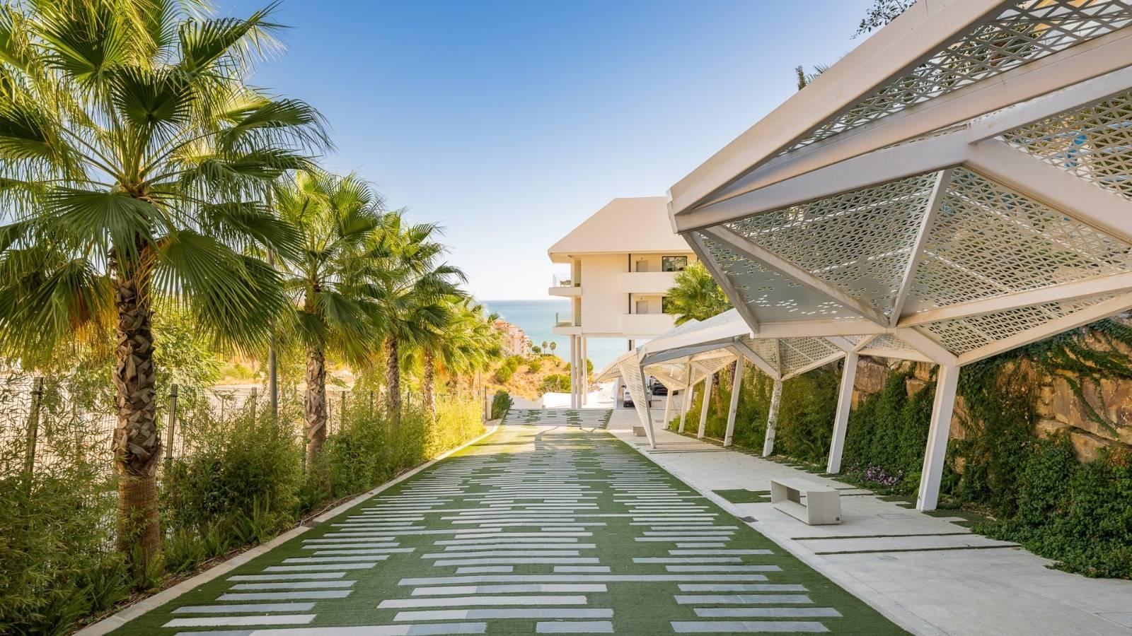 Flat for Sale in Benalmádena